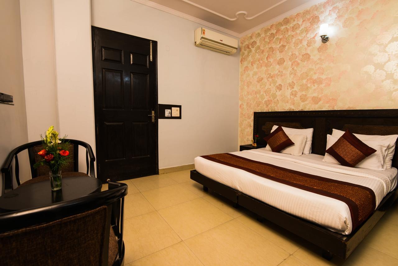 Hotel Sunrise Delhi  Exteriör bild